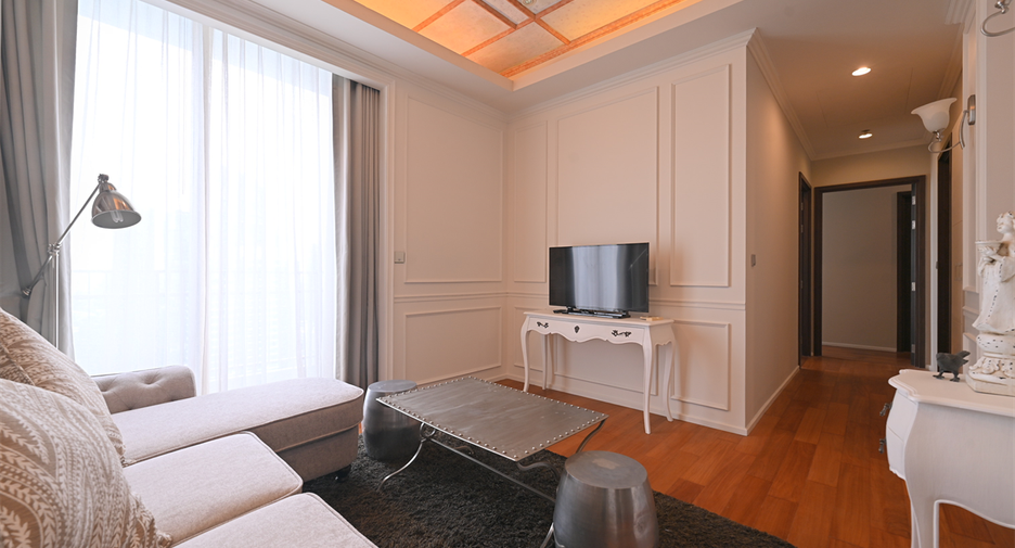 For rent 2 ベッドルーム condo in Watthana, Bangkok