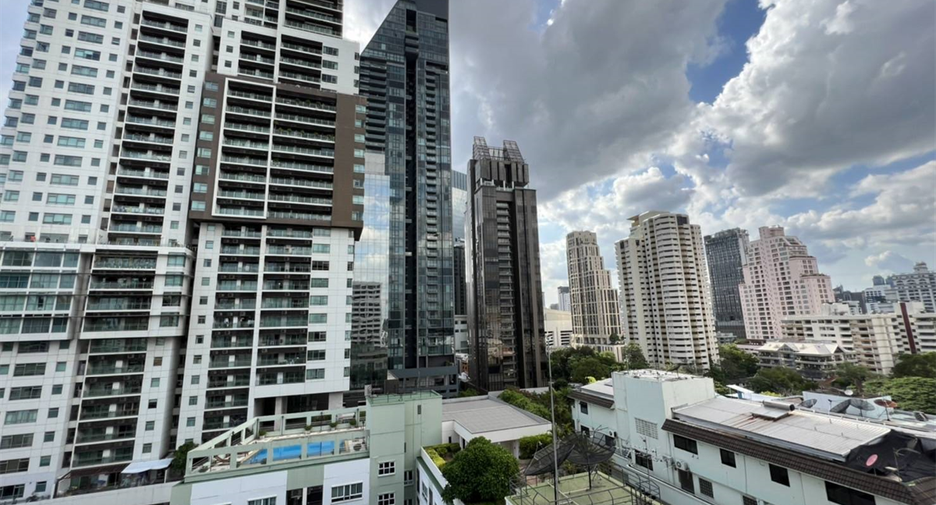 ให้เช่า 2 ห้องนอน คอนโด ใน คลองเตย, กรุงเทพฯ