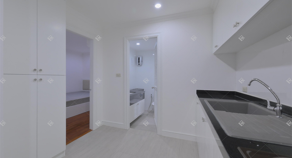 Wohnung zur Miete mit 2 Zimmer in Khlong Toei, Bangkok