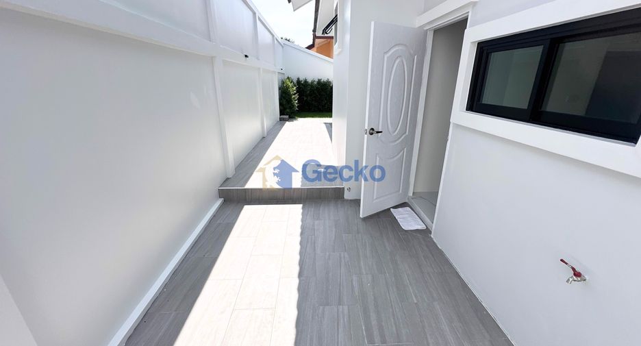 For rent 3 bedrooms house in Bang Lamung, Chonburi