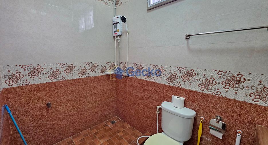 For rent 3 bedrooms house in Bang Lamung, Chonburi