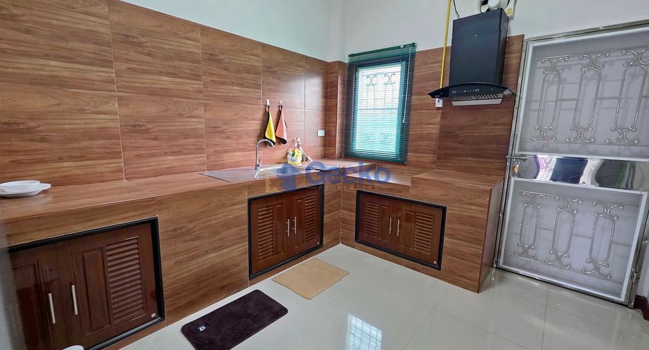 For rent 3 bedrooms house in Bang Lamung, Chonburi