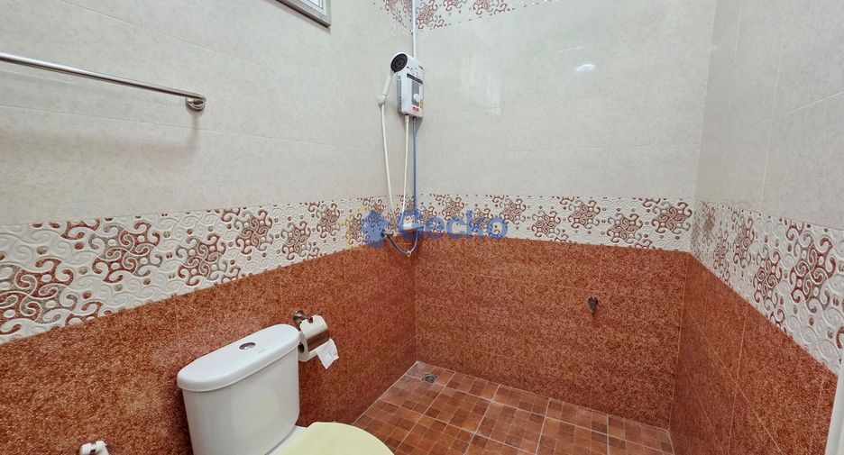 For rent 3 bedrooms house in Bang Lamung, Chonburi