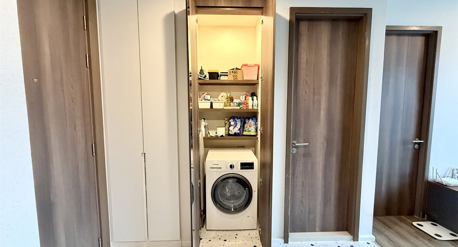 For sale 1 bed condo in Bang Kho Laem, Bangkok