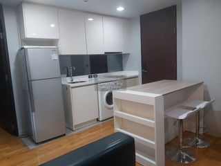 For rent 1 bed condo in Sathon, Bangkok