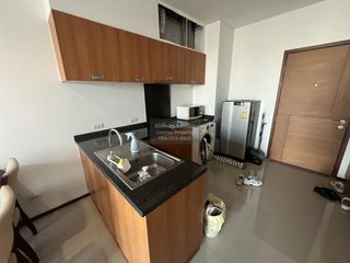 Condo en alquiler de 1 habitaciones en Khlong San, Bangkok