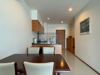 Condo en alquiler de 1 habitaciones en Khlong San, Bangkok