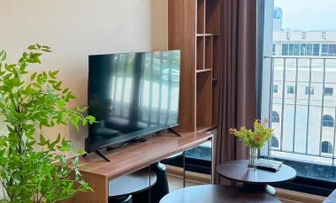 For sale and for rent 1 bed condo in Watthana, Bangkok