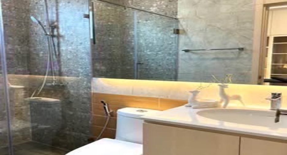 For sale 3 ベッドルーム villa in Bang Lamung, Chonburi