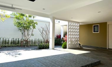 For sale 3 ベッドルーム villa in Bang Lamung, Chonburi