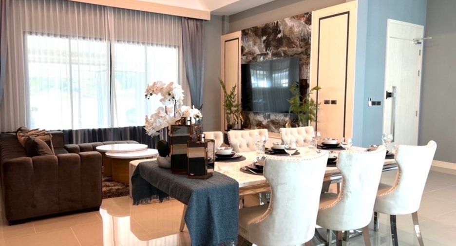 For sale 3 ベッドルーム villa in Bang Lamung, Chonburi