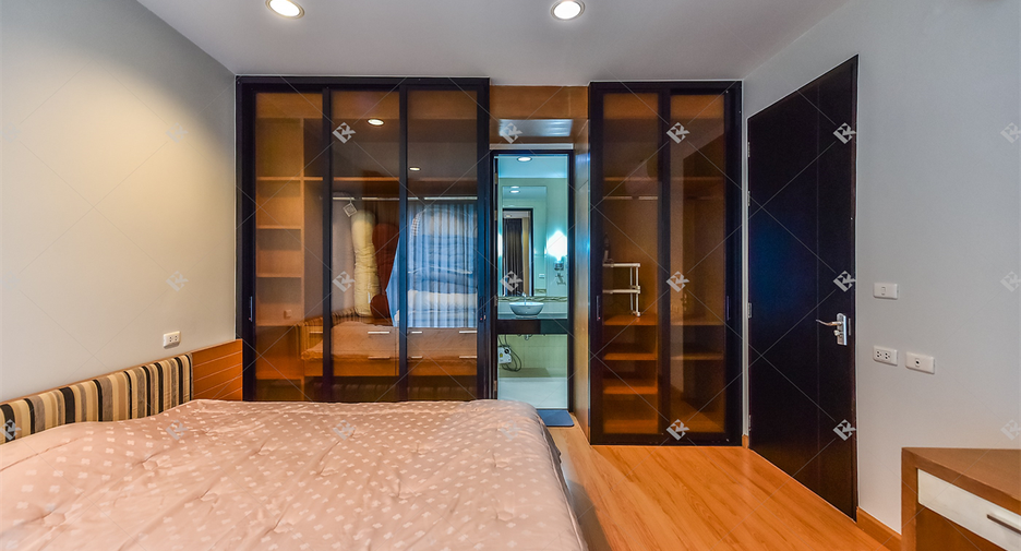 Condo en alquiler de 2 habitaciones en Pathum Wan, Bangkok
