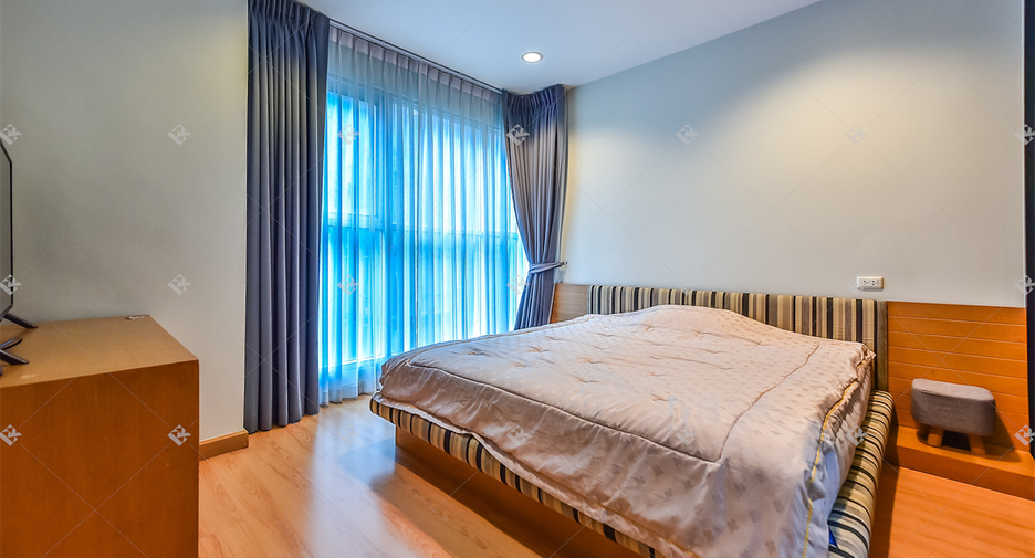 Condo en alquiler de 2 habitaciones en Pathum Wan, Bangkok