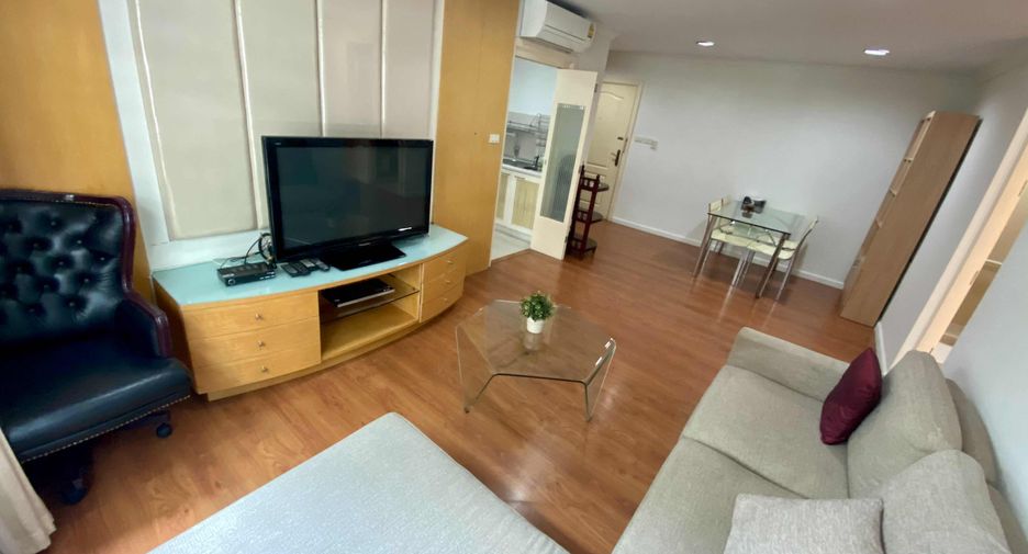Wohnung zur Miete mit 2 Zimmer in Khlong Toei, Bangkok