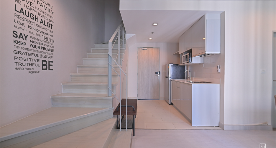 Wohnung zur Miete mit 2 Zimmer in Huai Khwang, Bangkok