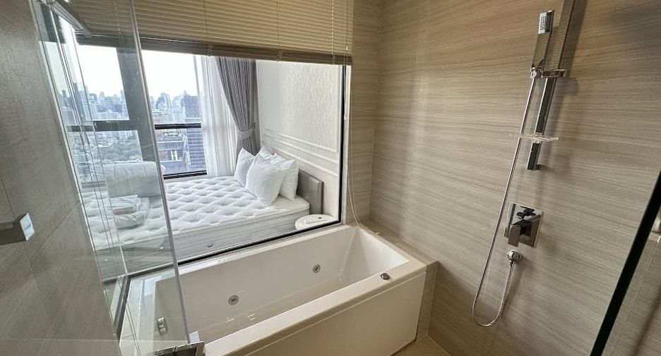 For rent 1 bed condo in Watthana, Bangkok