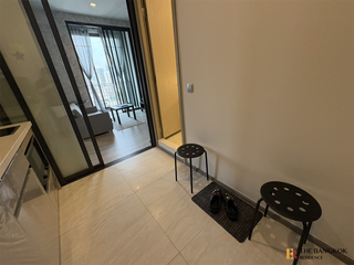 For rent 1 bed condo in Huai Khwang, Bangkok