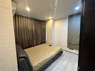 À louer 2 chambres condo à Huai Khwang, Bangkok