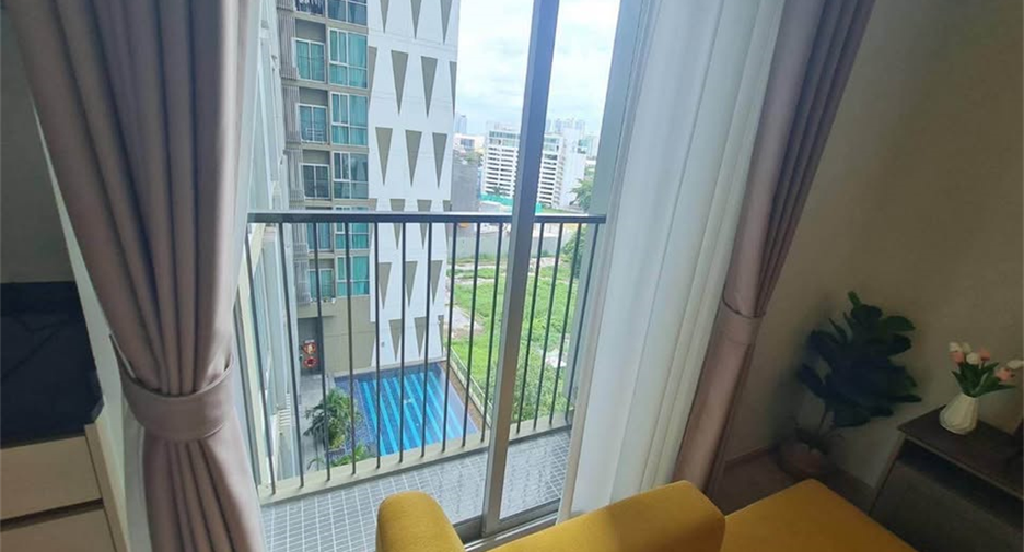 À louer 2 chambres condo à Huai Khwang, Bangkok
