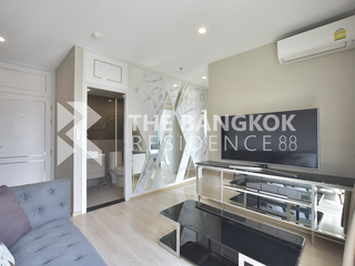 For rent 2 bedrooms condo in Huai Khwang, Bangkok