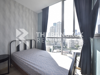 For rent 2 bedrooms condo in Huai Khwang, Bangkok
