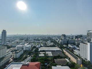 Condo en alquiler de 1 habitaciones en Ratchathewi, Bangkok