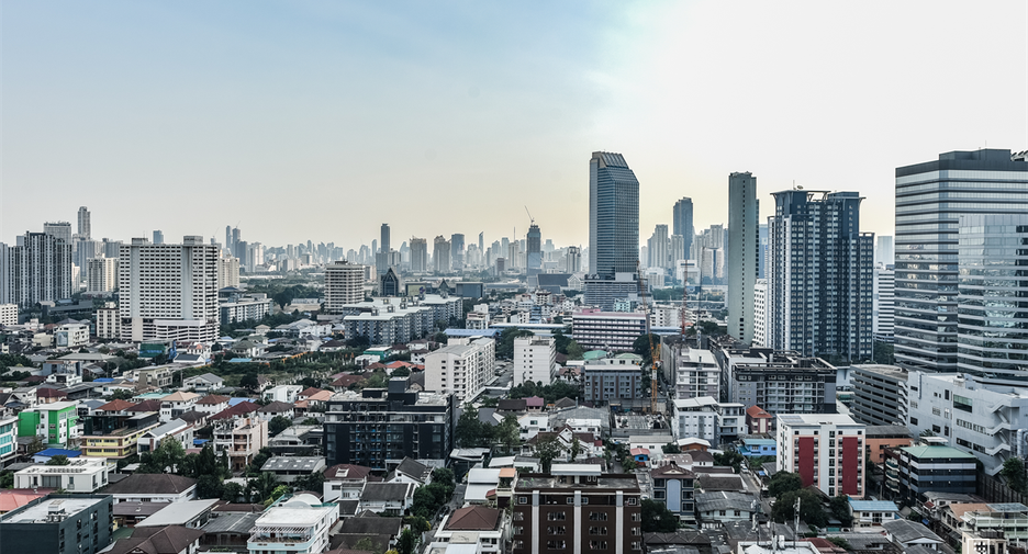 For rent 1 bed condo in Huai Khwang, Bangkok