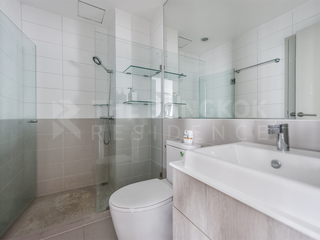 Condo en alquiler de 2 habitaciones en Ratchathewi, Bangkok
