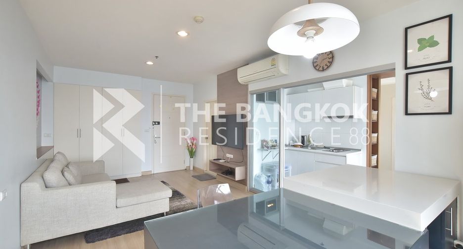 Condo en alquiler de 2 habitaciones en Chatuchak, Bangkok