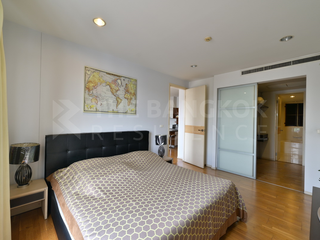 Wohnung zur Miete mit 2 Zimmer in Huai Khwang, Bangkok