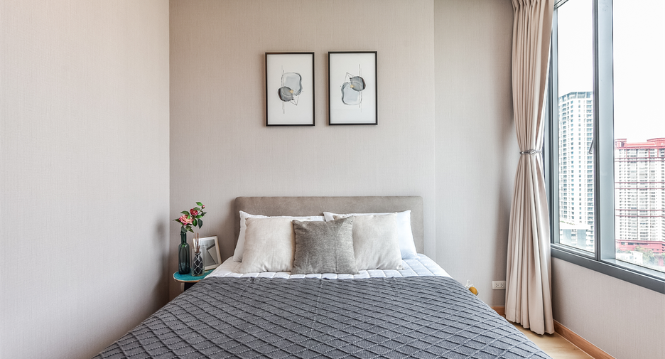 For rent 1 bed condo in Pathum Wan, Bangkok