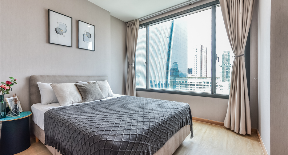 For rent 1 bed condo in Pathum Wan, Bangkok