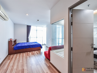 Condo en alquiler de 2 habitaciones en Ratchathewi, Bangkok