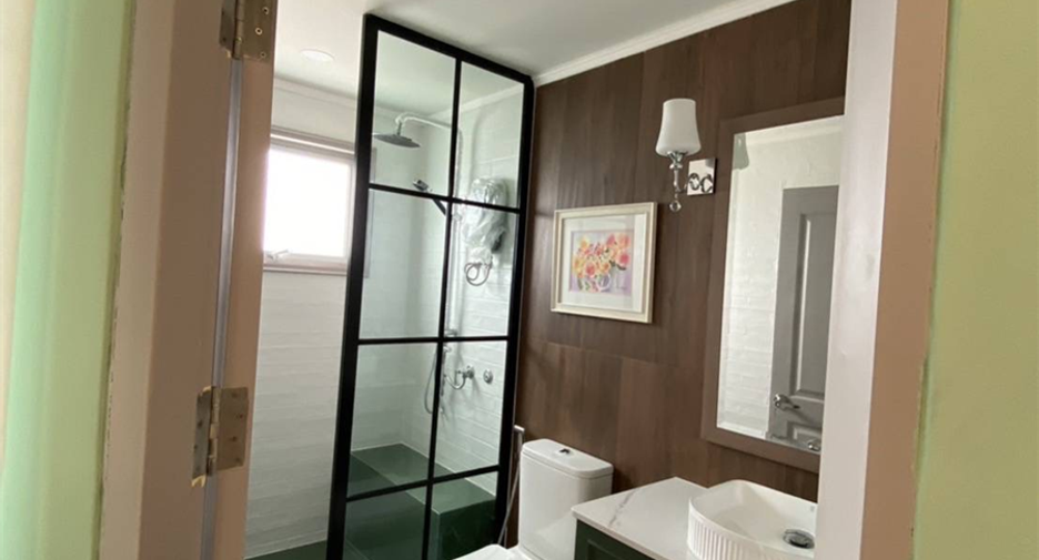For rent 2 bedrooms condo in Chatuchak, Bangkok