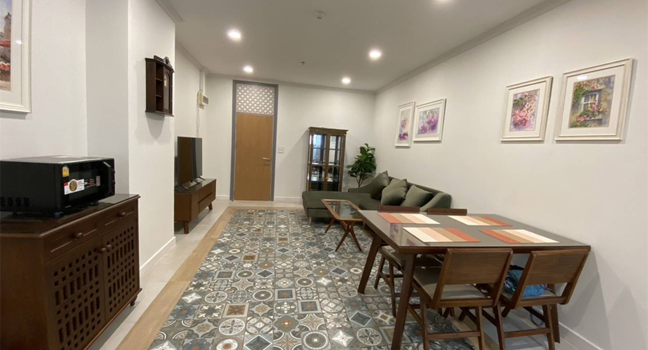 For rent 2 bedrooms condo in Chatuchak, Bangkok