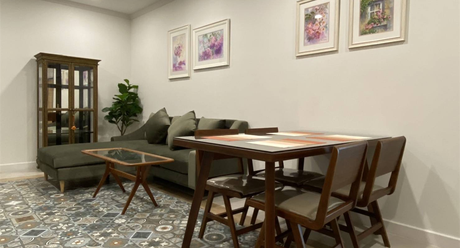 For rent 2 bedrooms condo in Chatuchak, Bangkok