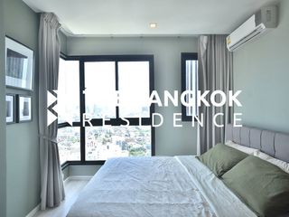 For rent 2 bedrooms condo in Huai Khwang, Bangkok