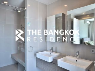 For rent 2 bedrooms condo in Huai Khwang, Bangkok