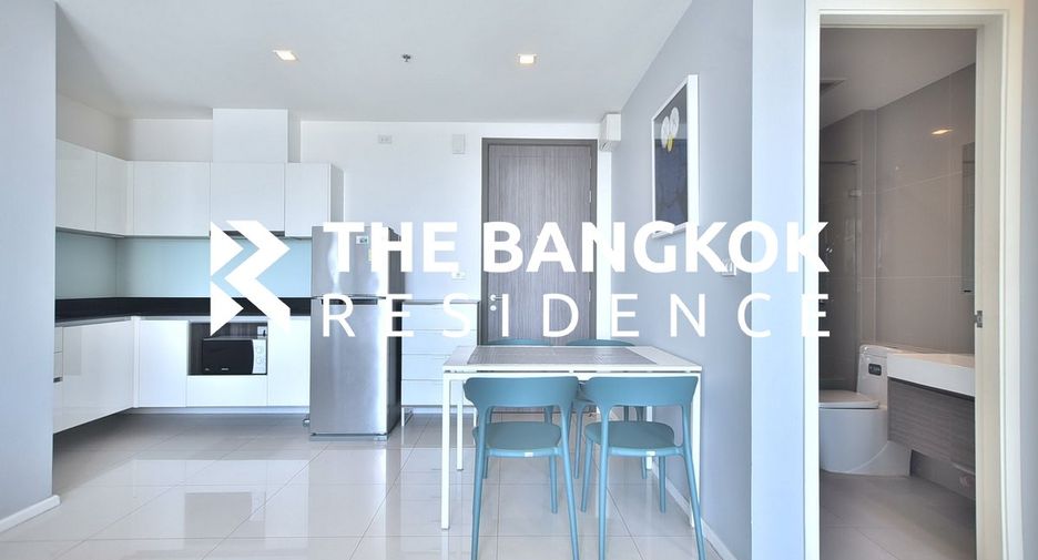 For rent 2 bedrooms condo in Huai Khwang, Bangkok