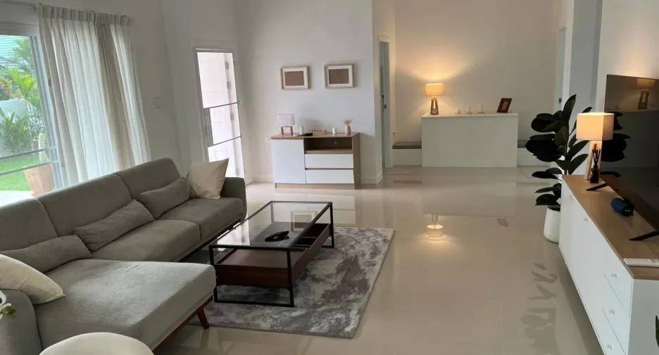 Haus zum Kauf mit 3 Zimmer in Bang Lamung, Chonburi
