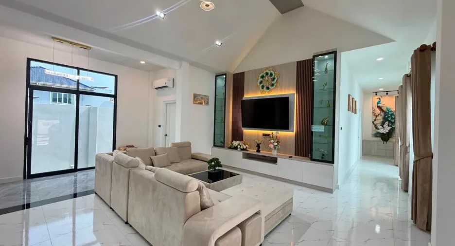 À vendre 3 chambres villa à Bang Lamung, Chonburi