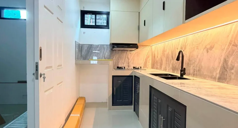 For sale 3 bedrooms townhouse in Jomtien, Pattaya