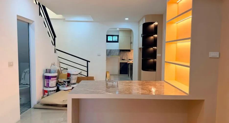 For sale 3 bedrooms townhouse in Jomtien, Pattaya