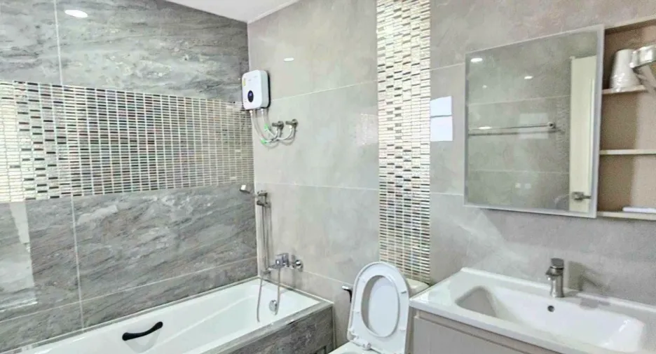 À vendre 4 chambres villa à Bang Lamung, Chonburi