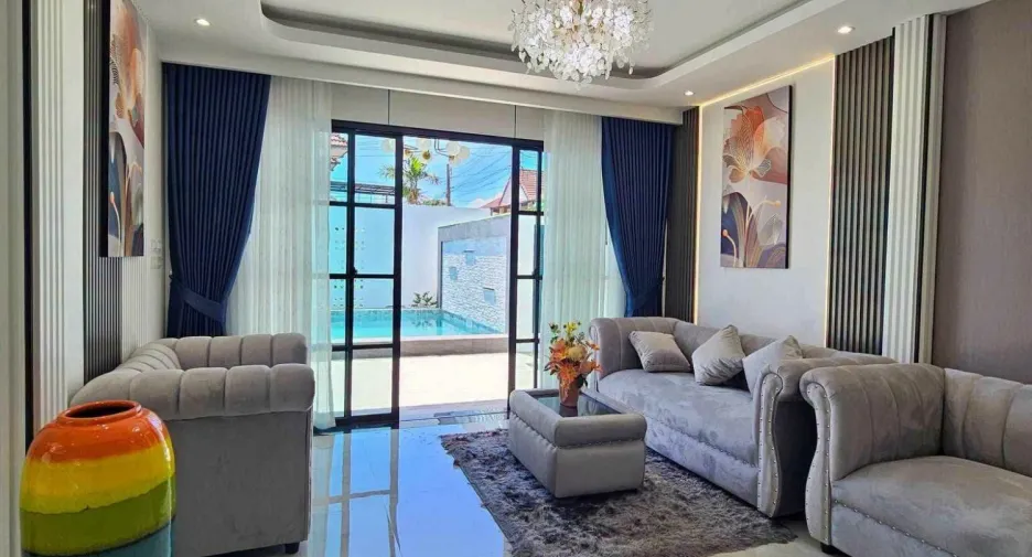 À vendre 4 chambres villa à Bang Lamung, Chonburi