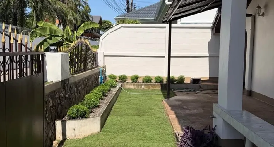 Casa en venta de 3 habitaciones en Bang Lamung, Chonburi
