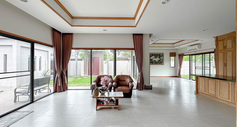 Haus zum Kauf mit 3 Zimmer in Huay Yai, Pattaya