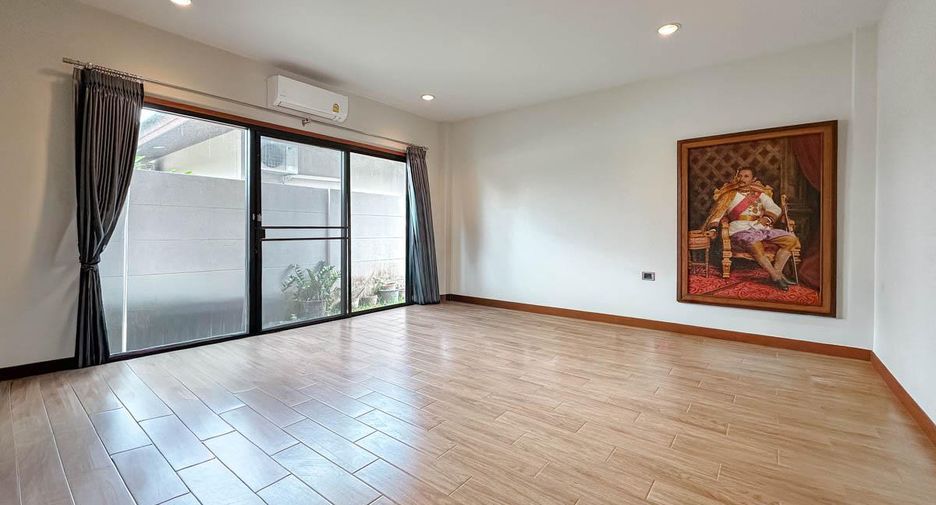 Haus zum Kauf mit 3 Zimmer in Huay Yai, Pattaya