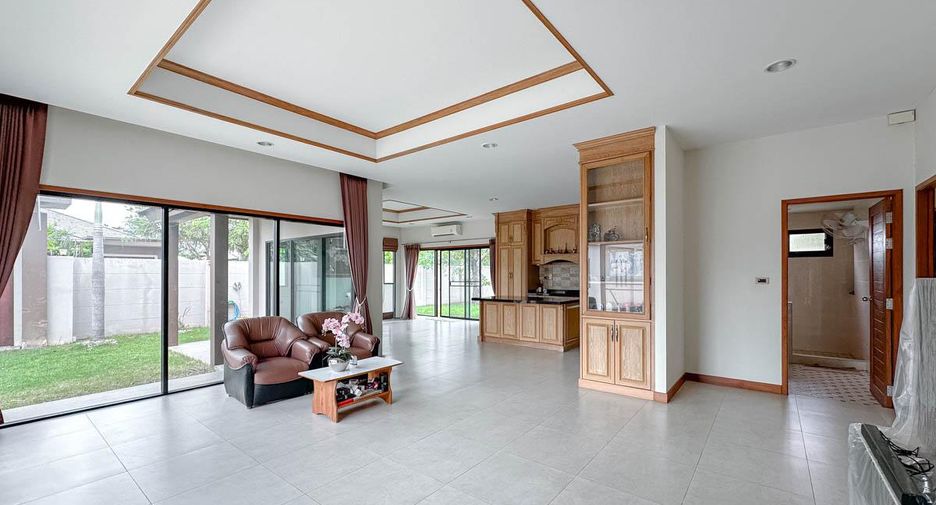 Haus zum Kauf mit 3 Zimmer in Huay Yai, Pattaya