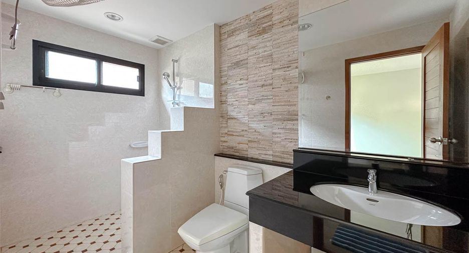 Haus zum Kauf mit 3 Zimmer in Huay Yai, Pattaya
